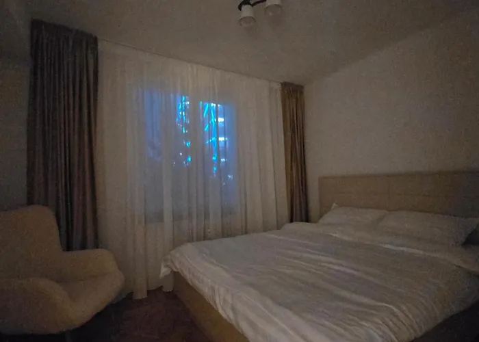 Shakespeare Apartment *